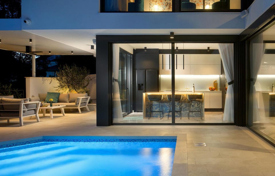 pool