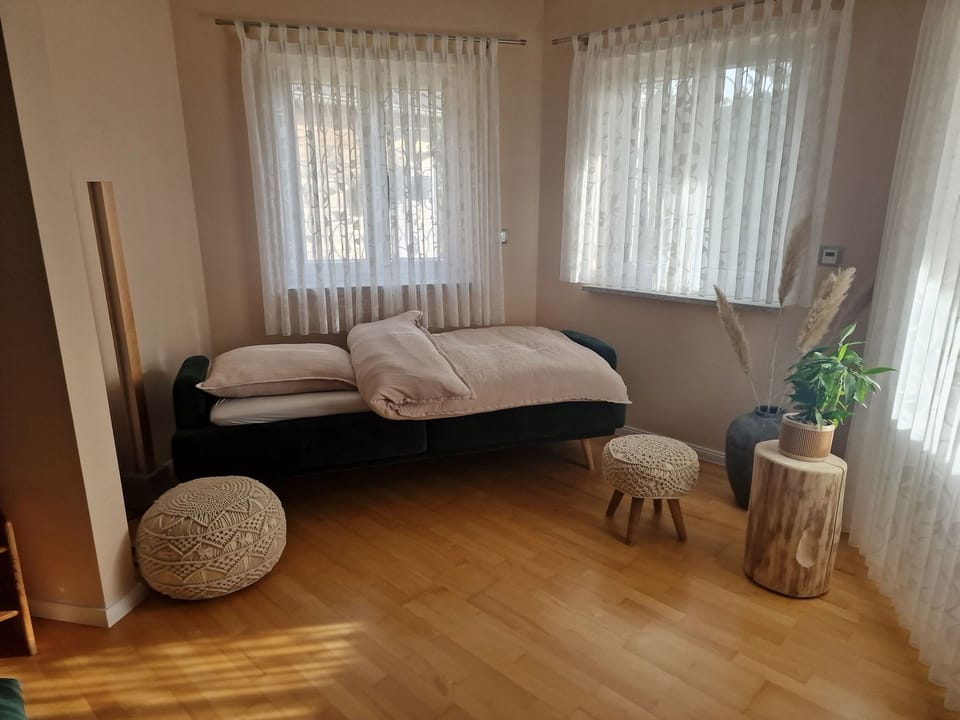 Ferienwohnung mit Weitläufiger Terrasse Apartment in Bavaria