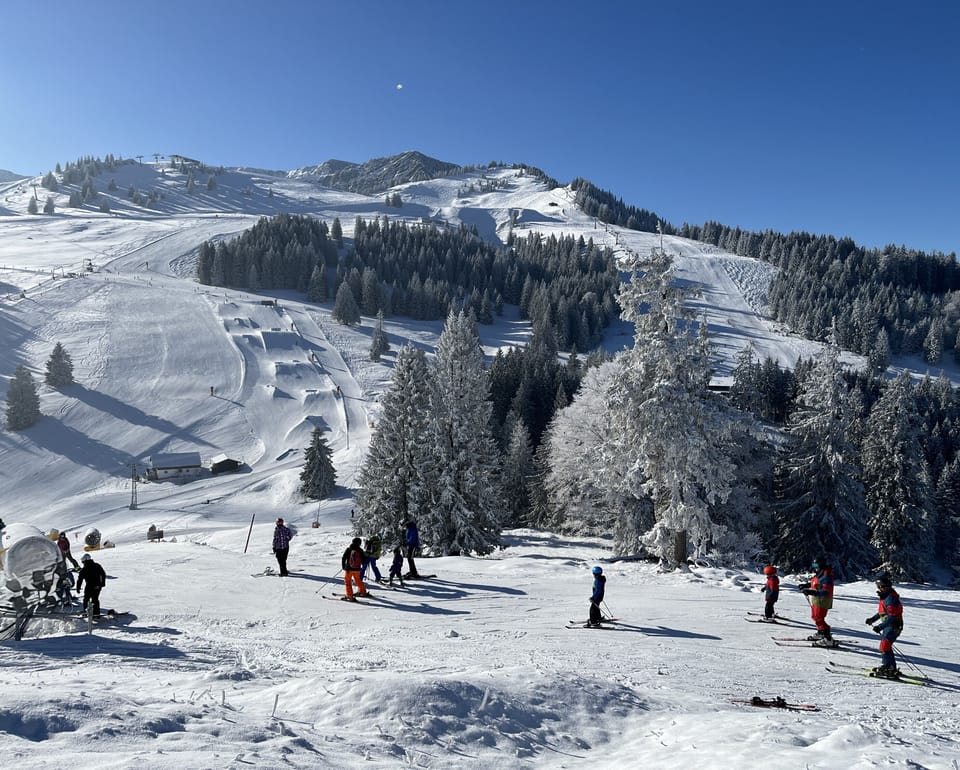 Snow and ski sports