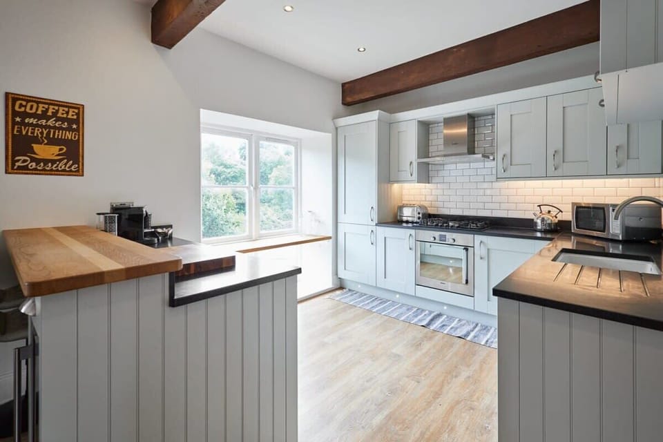 River View Cottage, Barnard Castle - Host & Stay