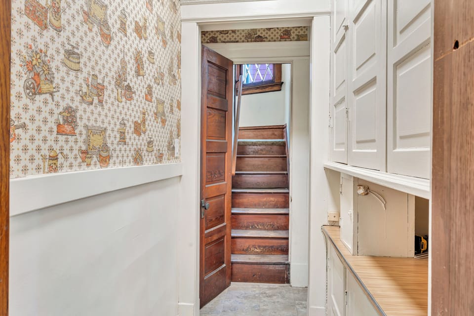 butler pantry 