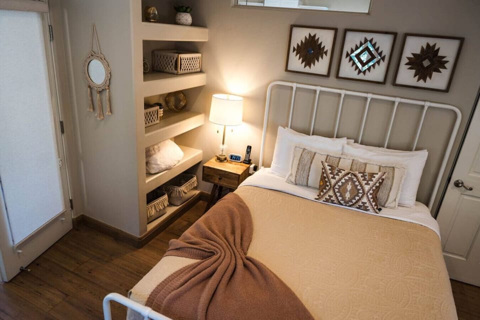 Bedroom 3 - 2 Queen beds