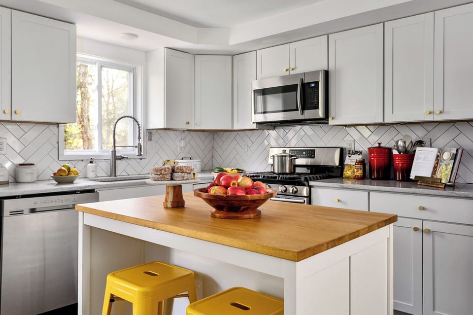 Upstairs Kitchen with coffee bar and modern ammentities