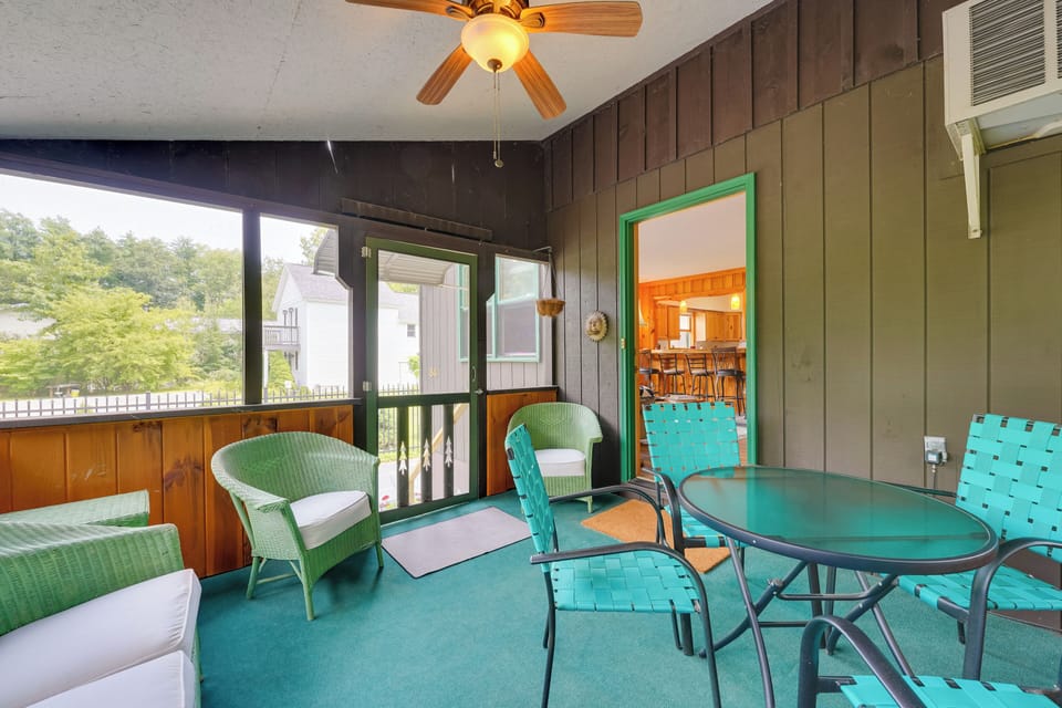 Screened Porch
