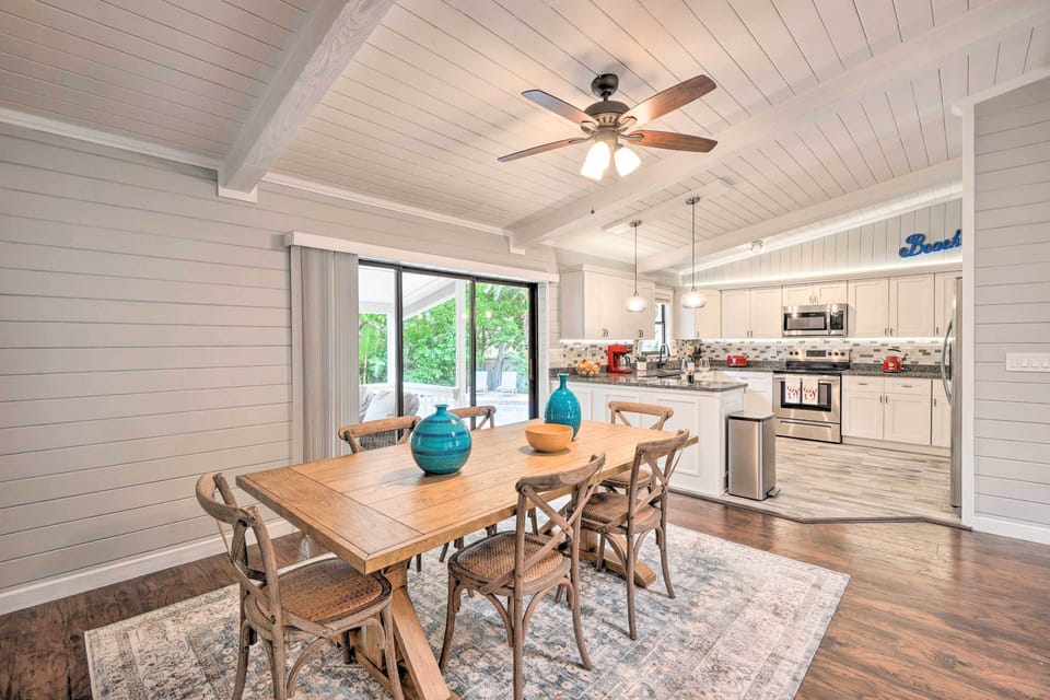 Dining Area | Board Games