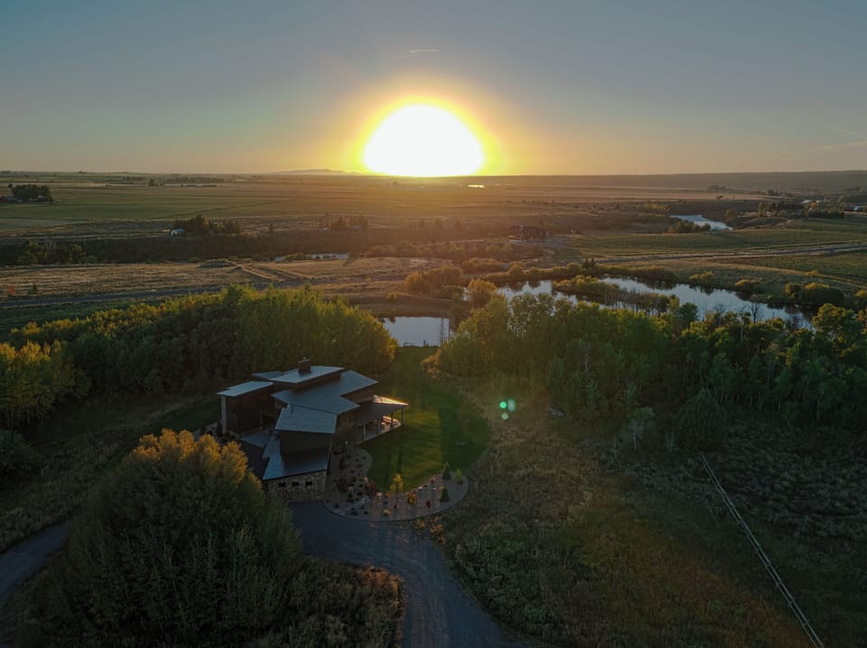 Sunset at Aspen Shores Lodge