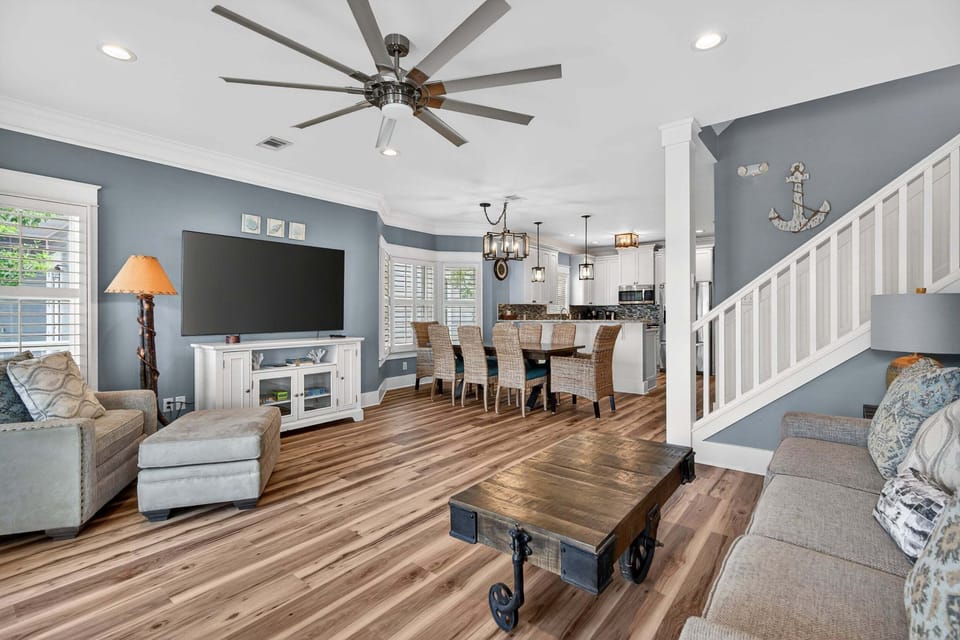 Southern Charm - Rosemary Beach - Living Room