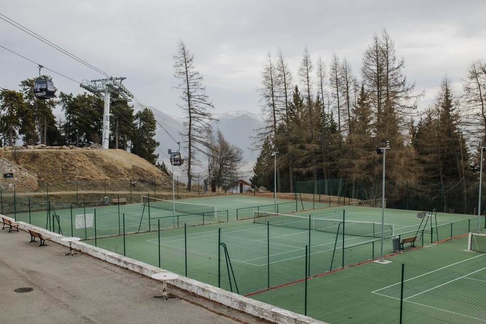 Sport court