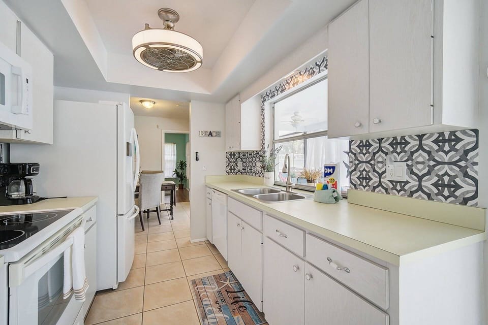 Fully stocked kitchen with all you need to make meals at home