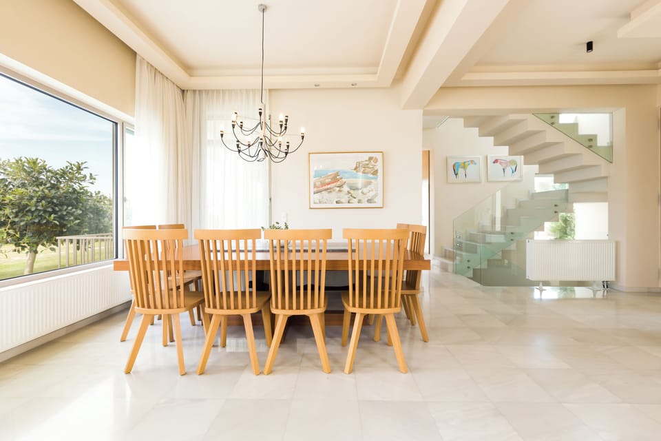 A generously sized dining area to accommodate your entire group.