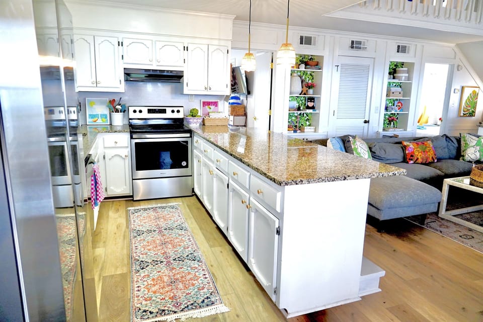 Fully stocked kitchen