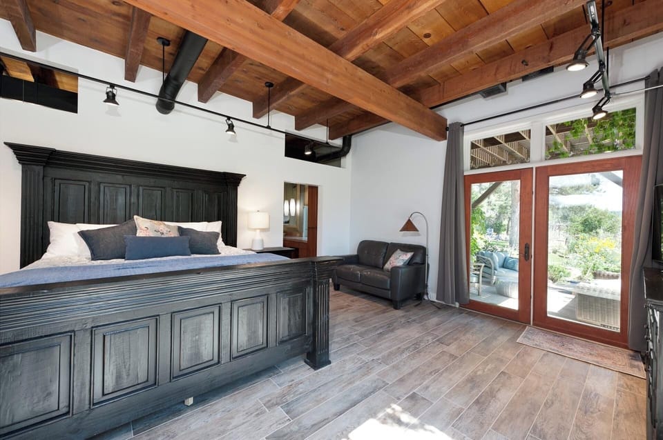 Master Bedroom - King, TV, Views and Deck