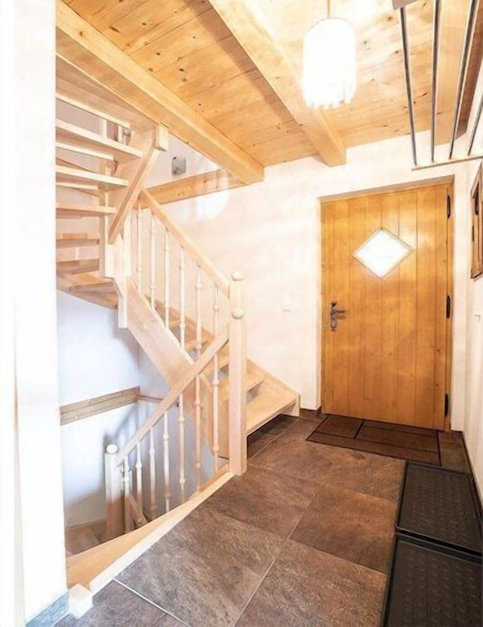 Entrance / Reception