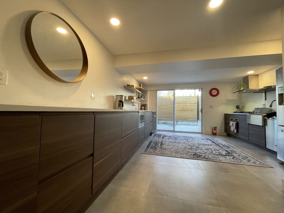 Private kitchen