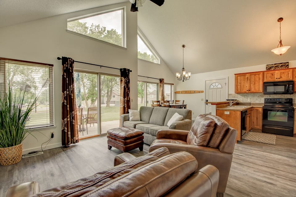 Open concept with outdoor view