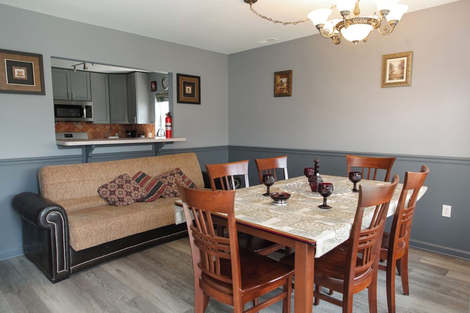 Dining room with a fold out futon bed 