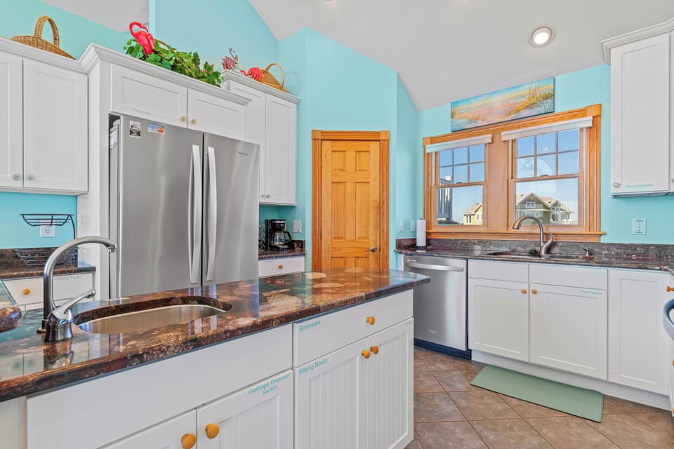 Kitchen - Top Level