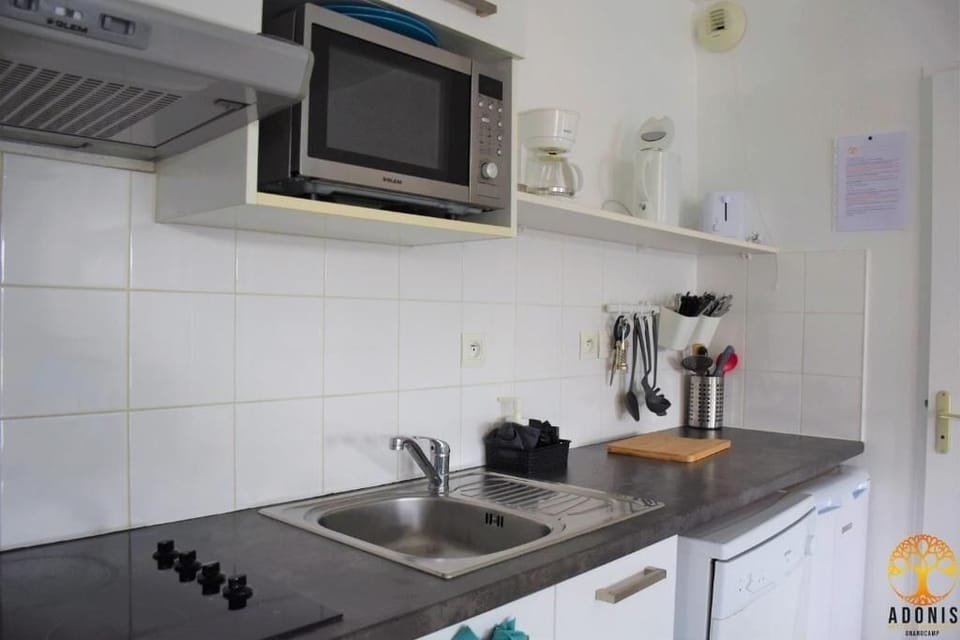 Kitchenette
