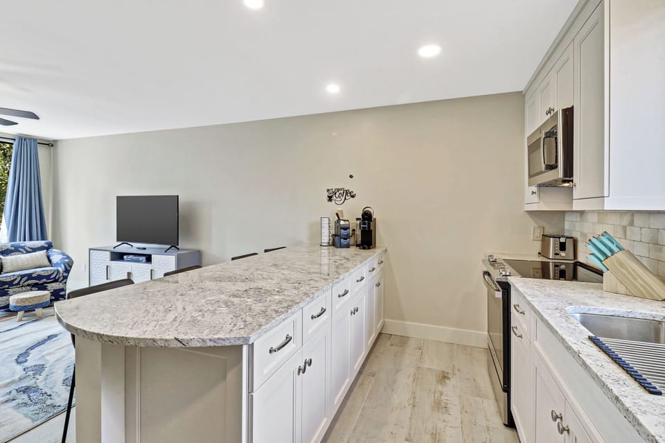 Seascape Villa 3069 - Kitchen