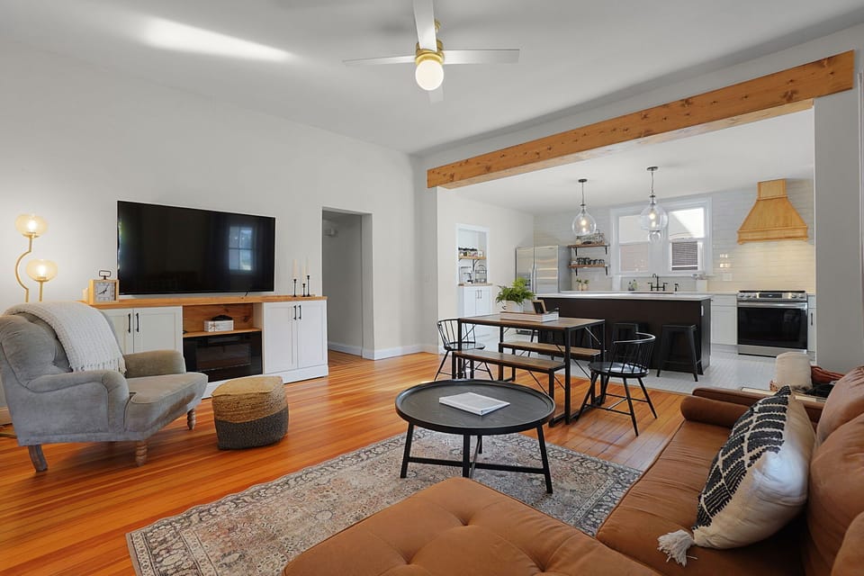 Fully furnished home for your stay of 31 nights or longer.