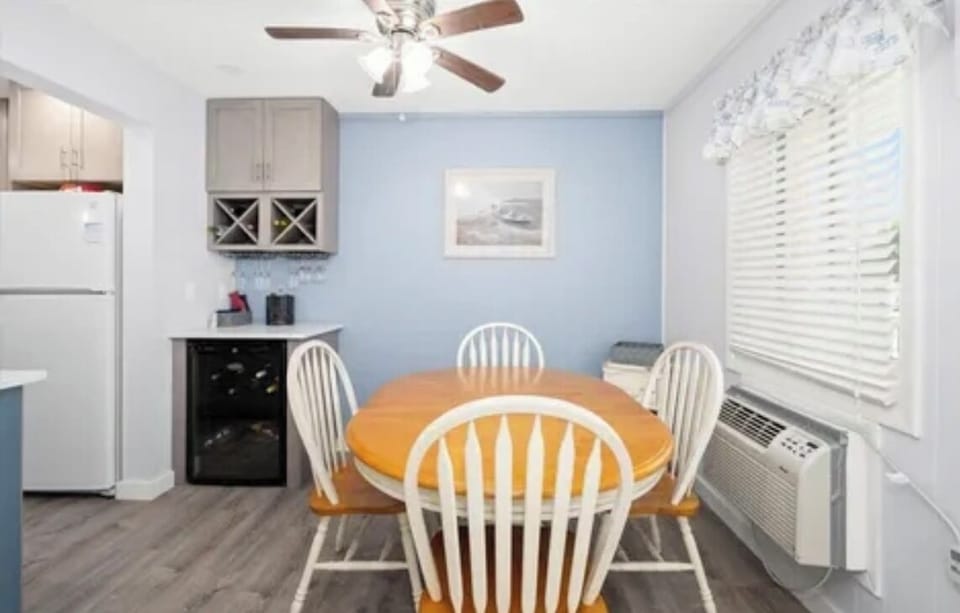 Dining room table with seating for 4 people.