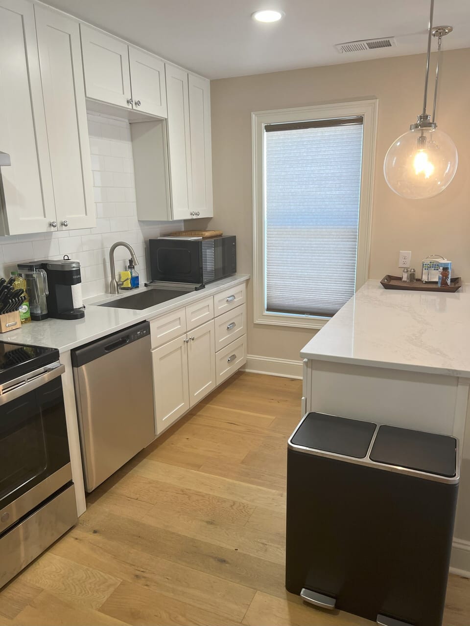 Kitchen with full sized appliances