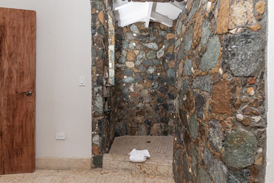 Bathroom #2