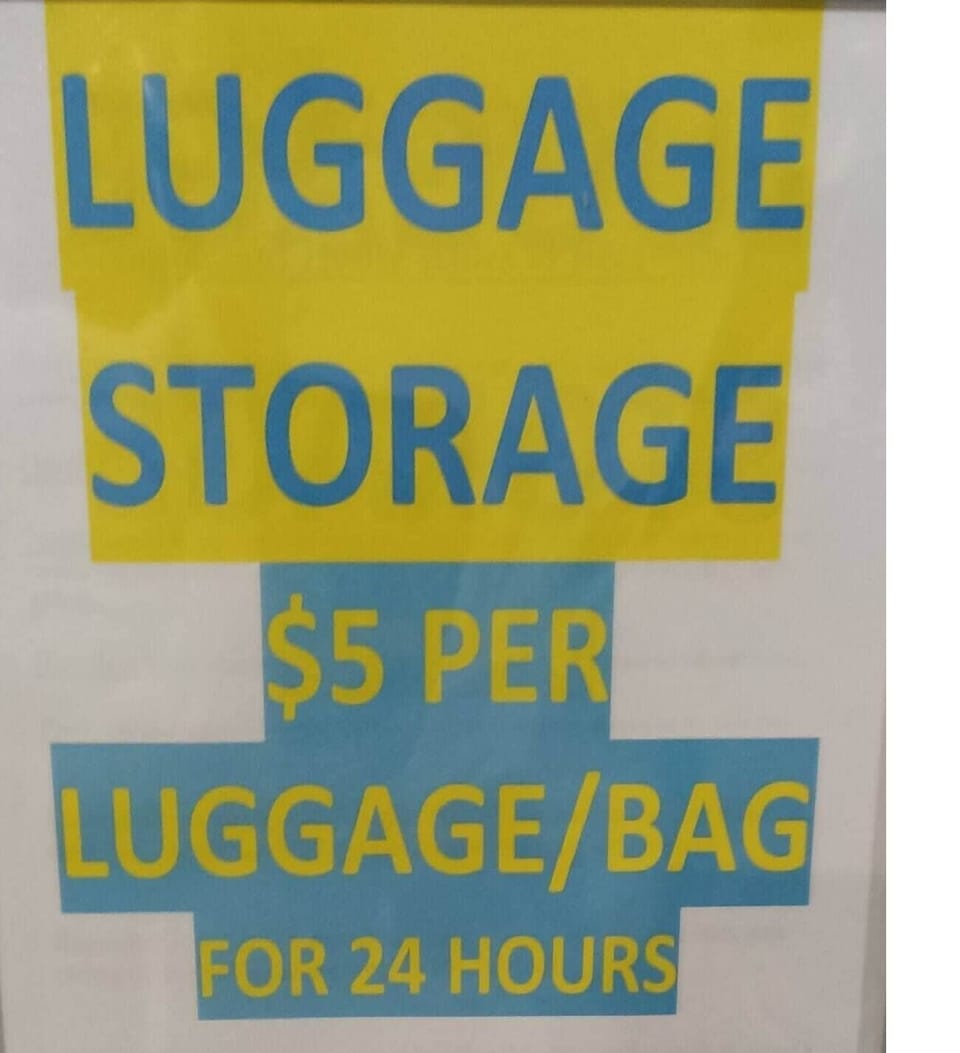 Luggage storage service on lower lobby