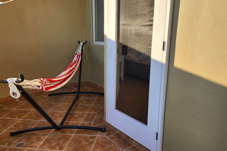 Hammok on patio