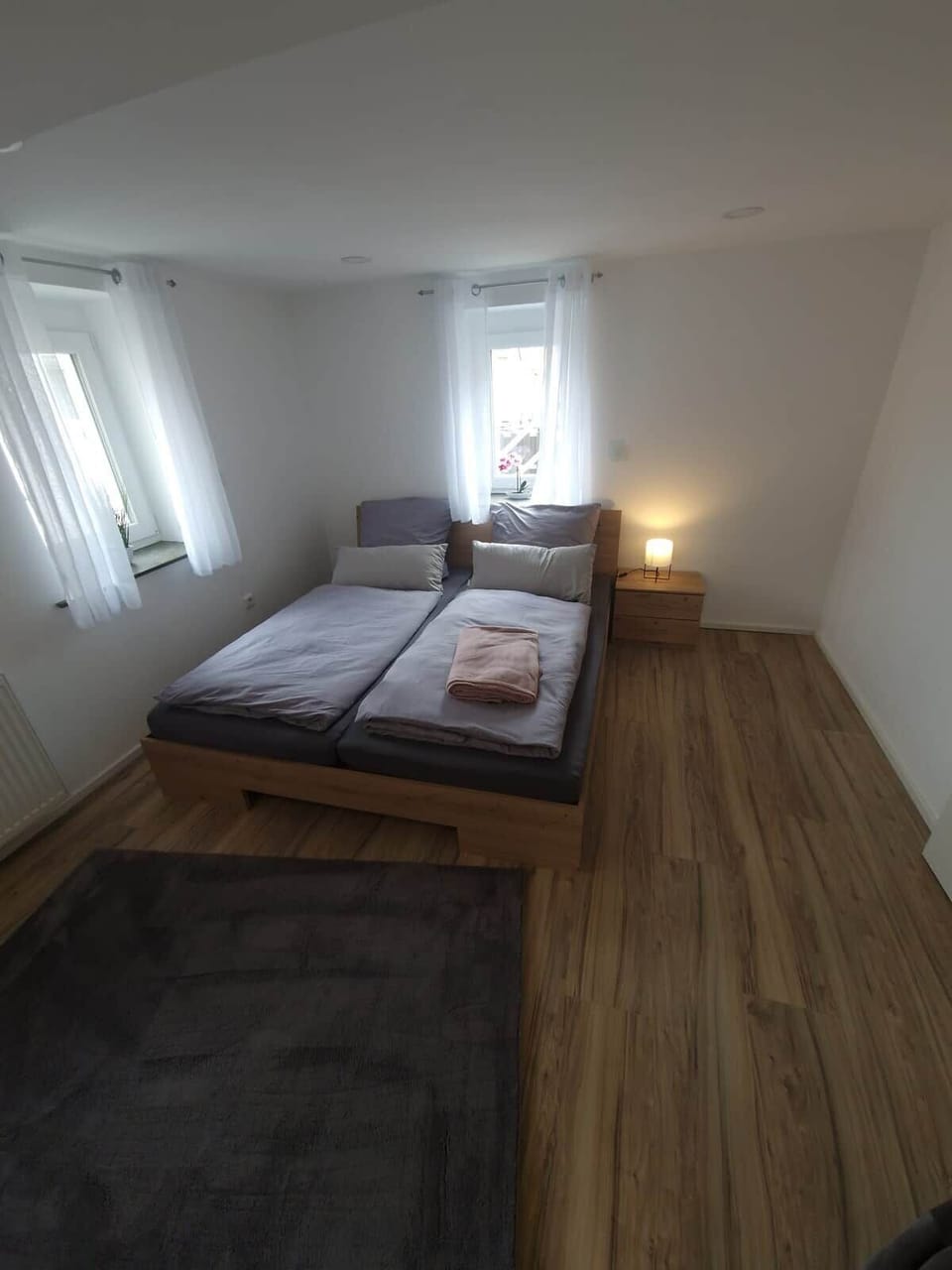 2-Bedroom Vacation Rental & Wallbox Apartment in Bavaria