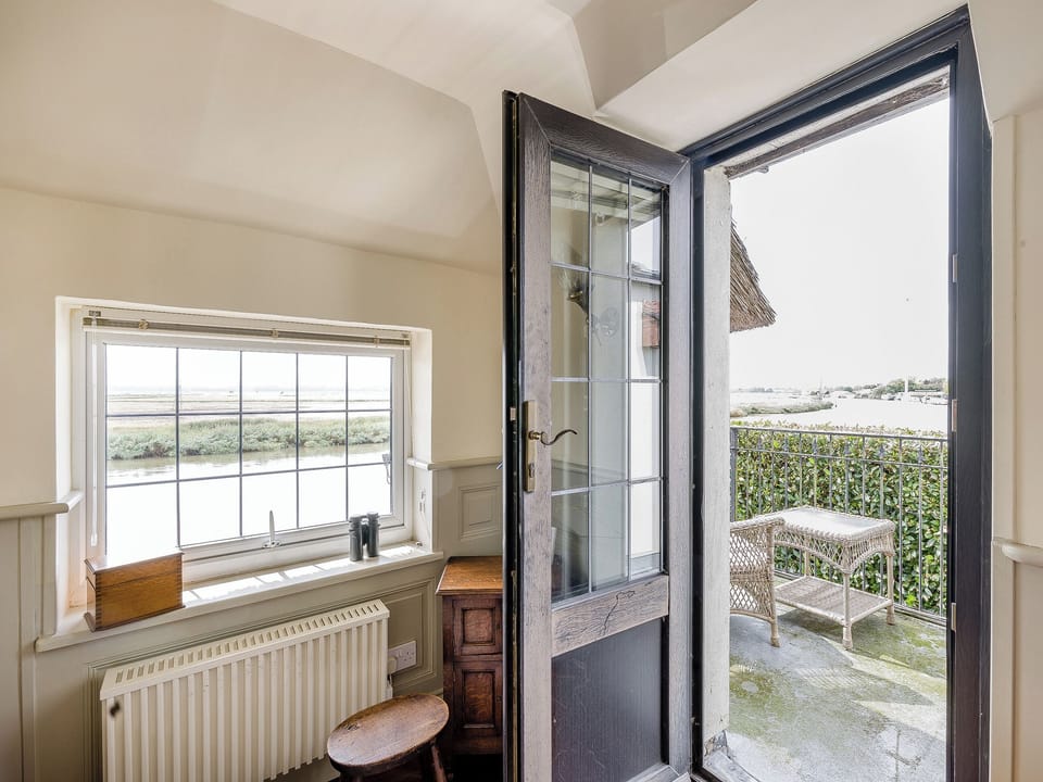 Balcony | Ship Cottage - Rose and Ship Cottage, Reedham