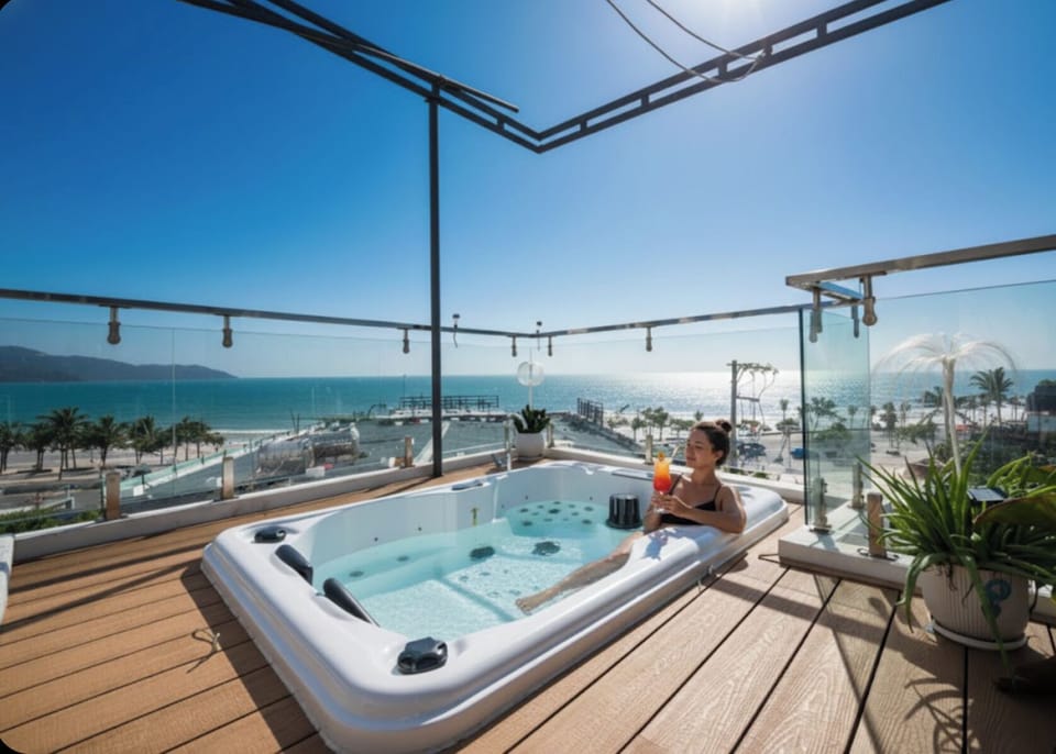 Outdoor spa tub