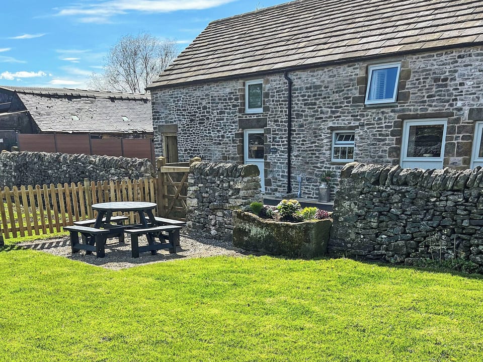Garden | Cowcroft - Hammerton Hall, Litton, near Buxton