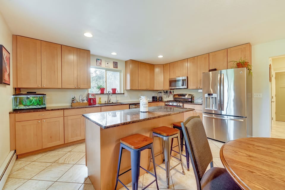 Kitchen | Cooking Basics Supplied