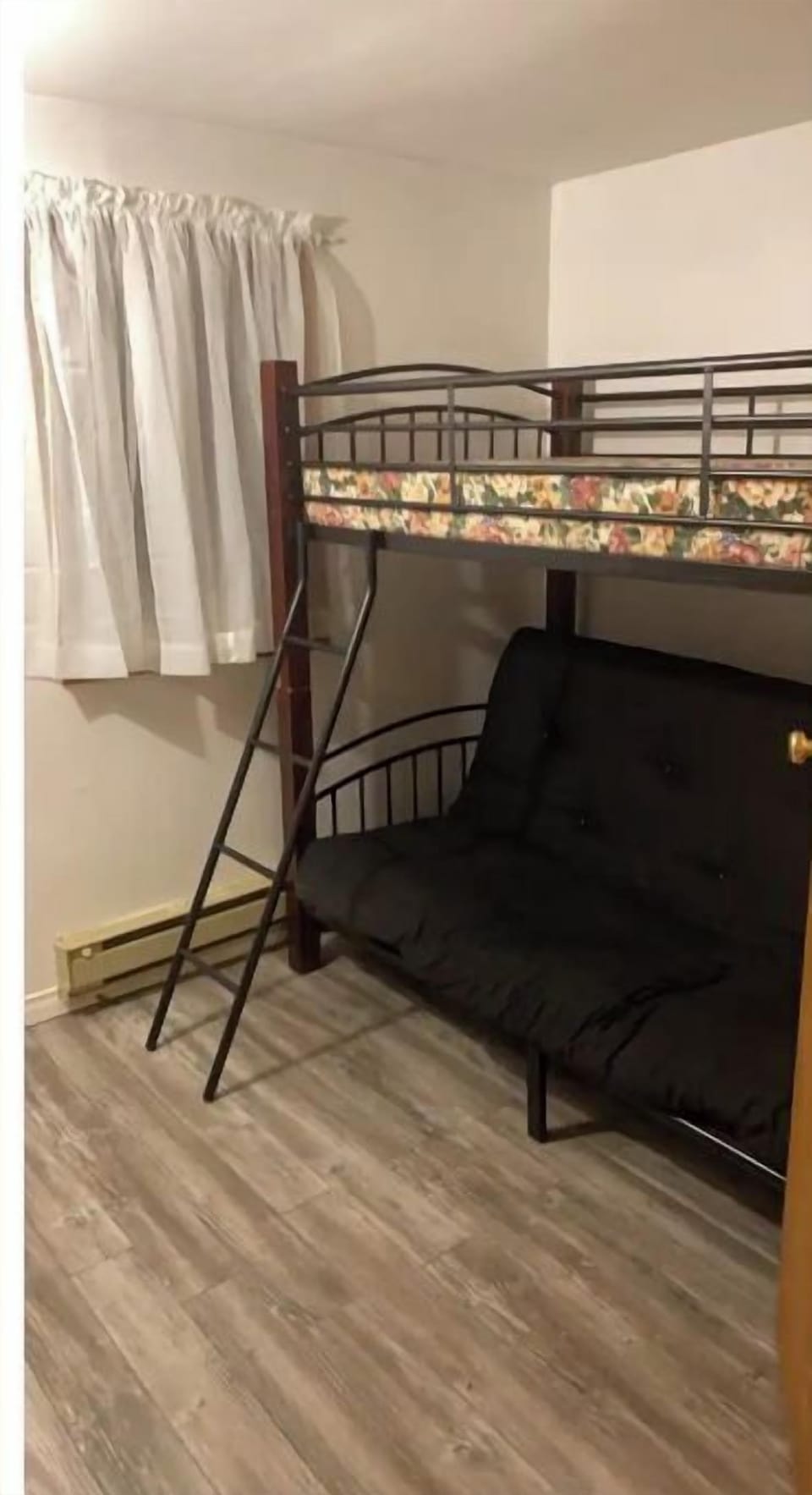 Bunkbed in bedroom #3