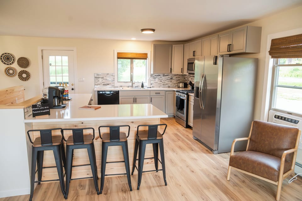 Fully stocked kitchen with everything you need for a homecooked meal