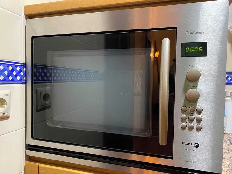 Microwave