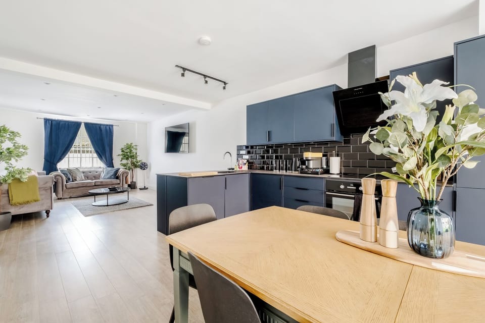 Channel your inner chef in our fully equipped kitchen, a culinary haven where your cooking dreams come to life. Prepare delicious meals with ease and make lasting memories in this culinary sanctuary.