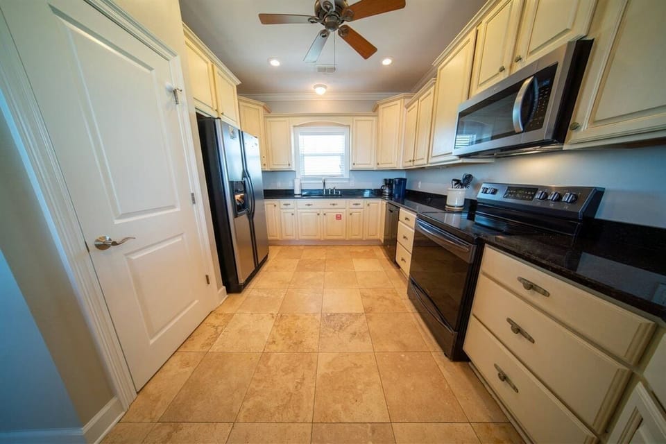 Kitchen Top Floor