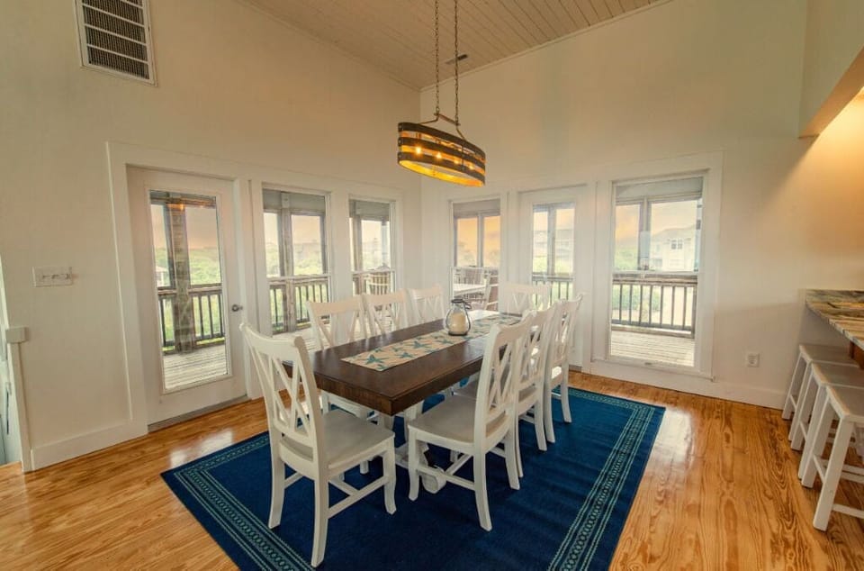 Gather 'round the table for delicious food and good times.