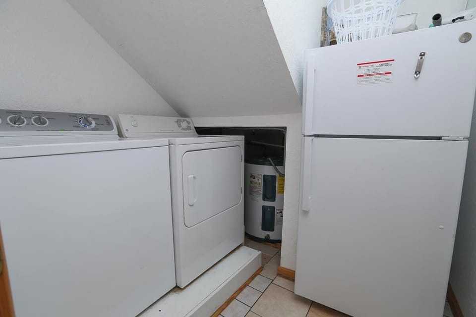 Laundry 2025