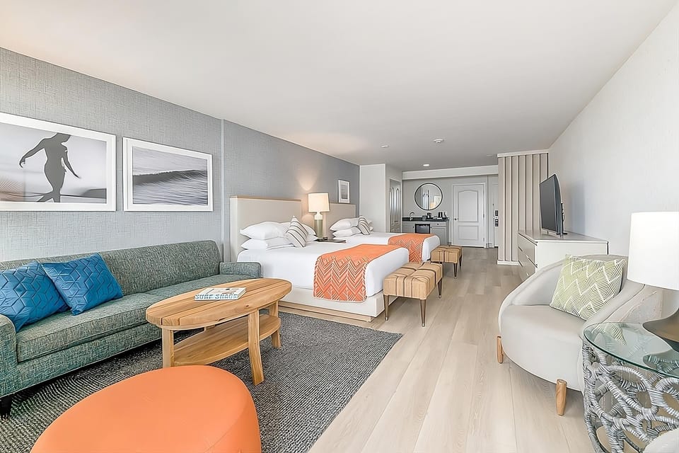 Stretch out in an open-plan suite made for relaxing.