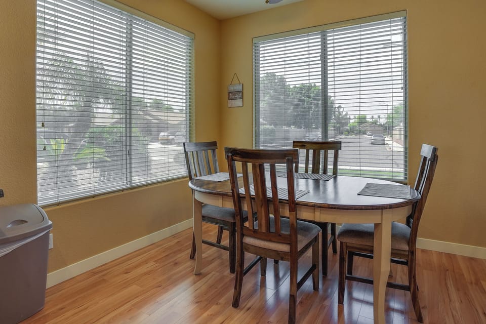 Dining Room | Dishware & Flatware Provided