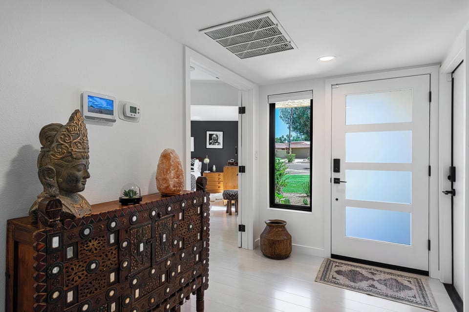 Experience total privacy and convenience with your own separate entrance. This exclusive access ensures that you can come and go as you please without any shared spaces, providing a more secluded and personal stay. 