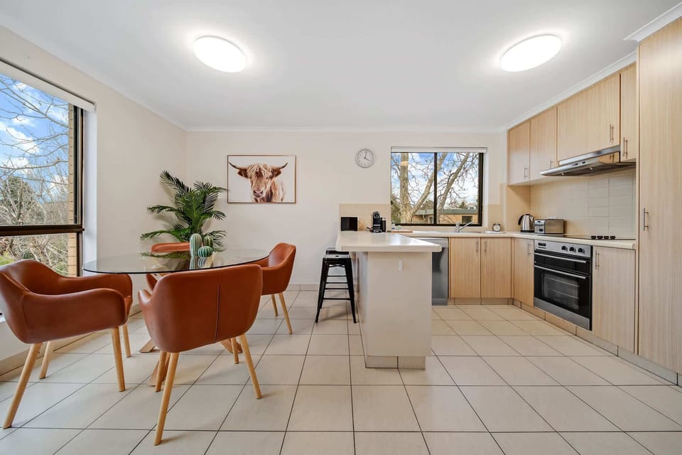 Kitchen - Dining Area