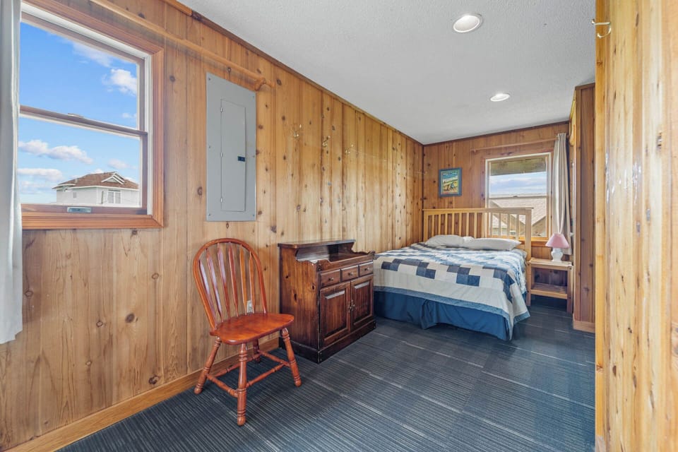 31-Surf or Sound Realty - 1141 - Le Spot - Bedroom 2 -2