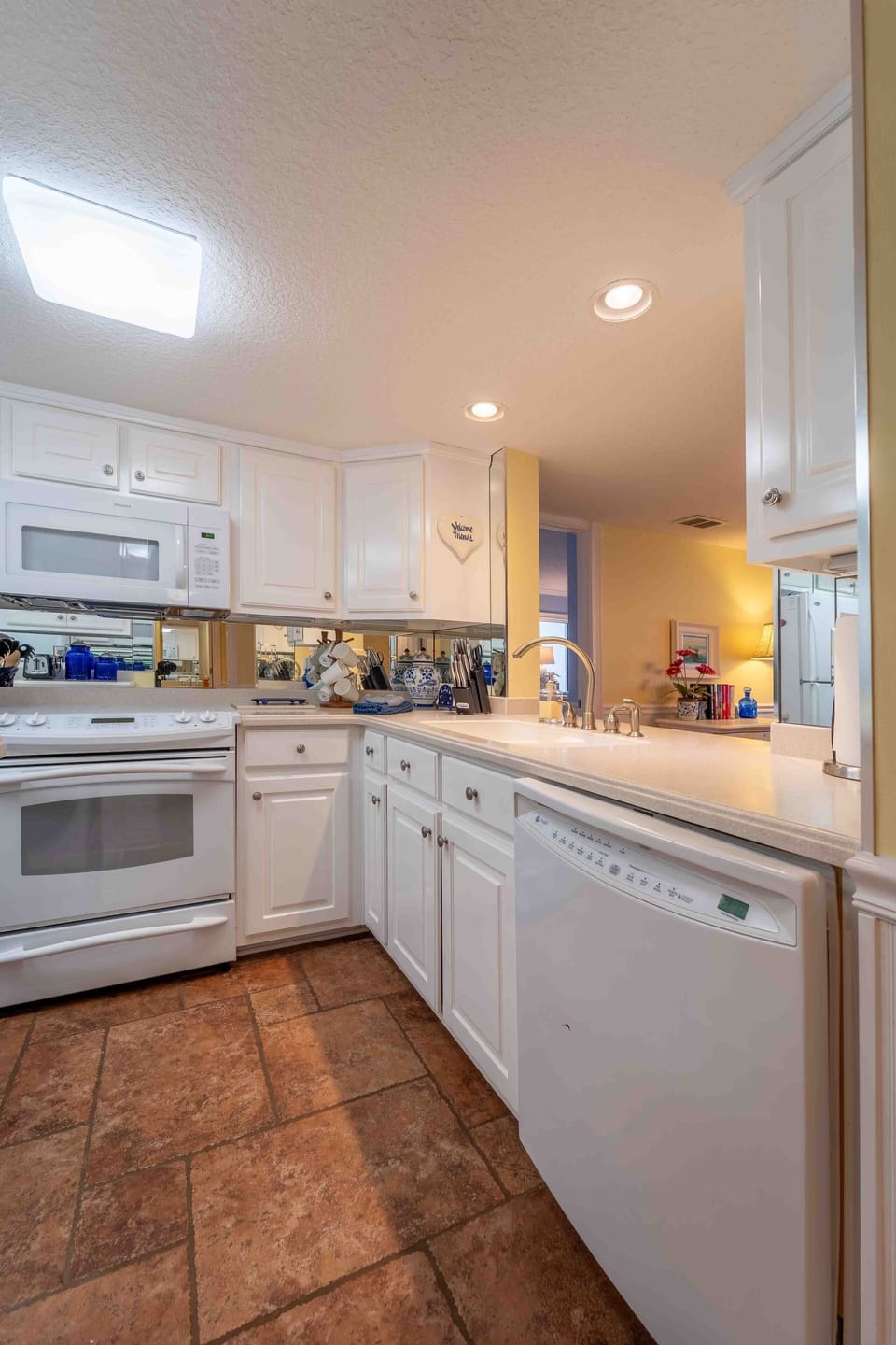 B166 Kitchen