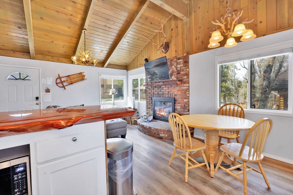 Inviting dining area designed for comfort and connection. The space feels open and airy, with a warm atmosphere that makes everyday meals and special gatherings equally enjoyable.