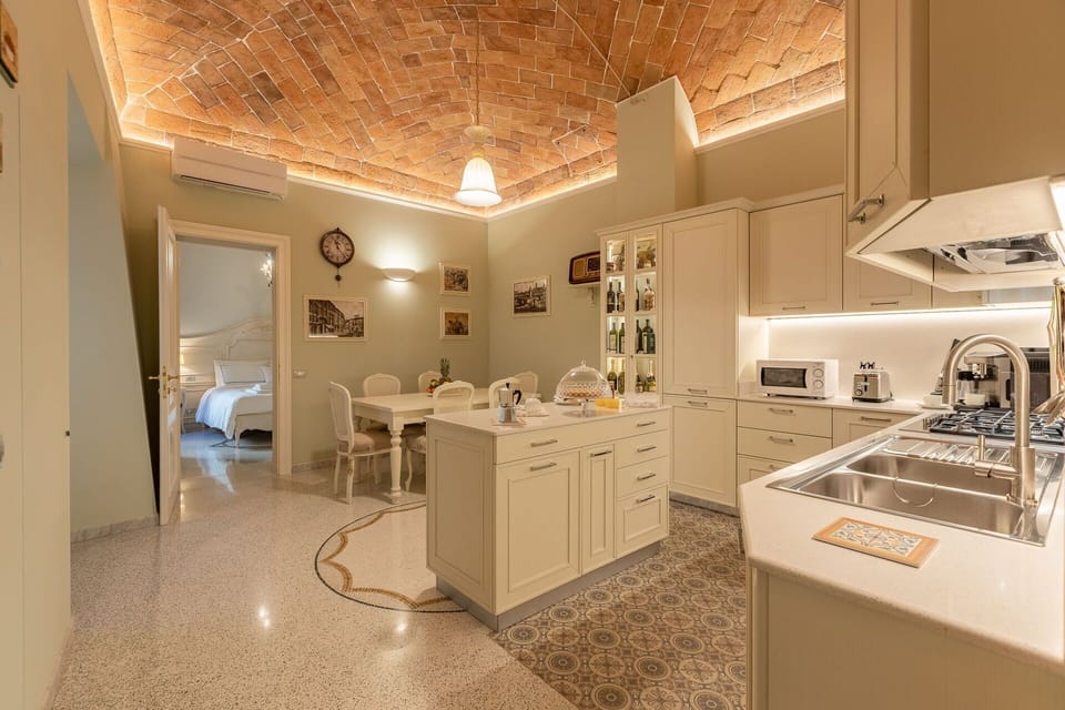 Autumn, Kitchen, Spring, Summer
