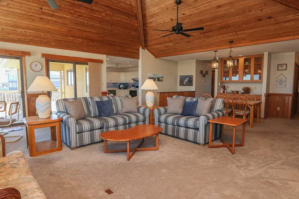 Great Room 2023